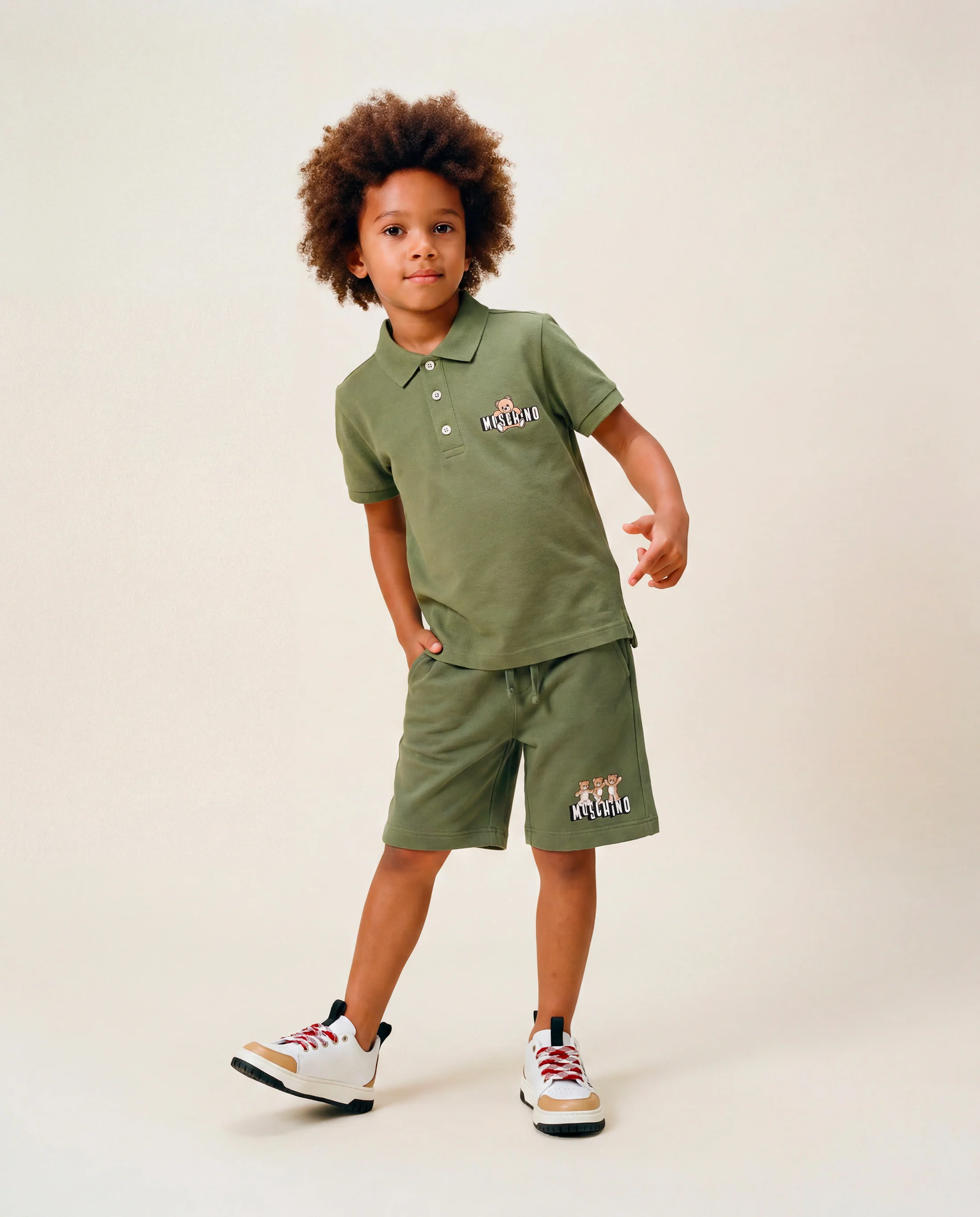 Moschino Kids Short Verde Oliva con Stampa Logo Teddy Bear per Bambini