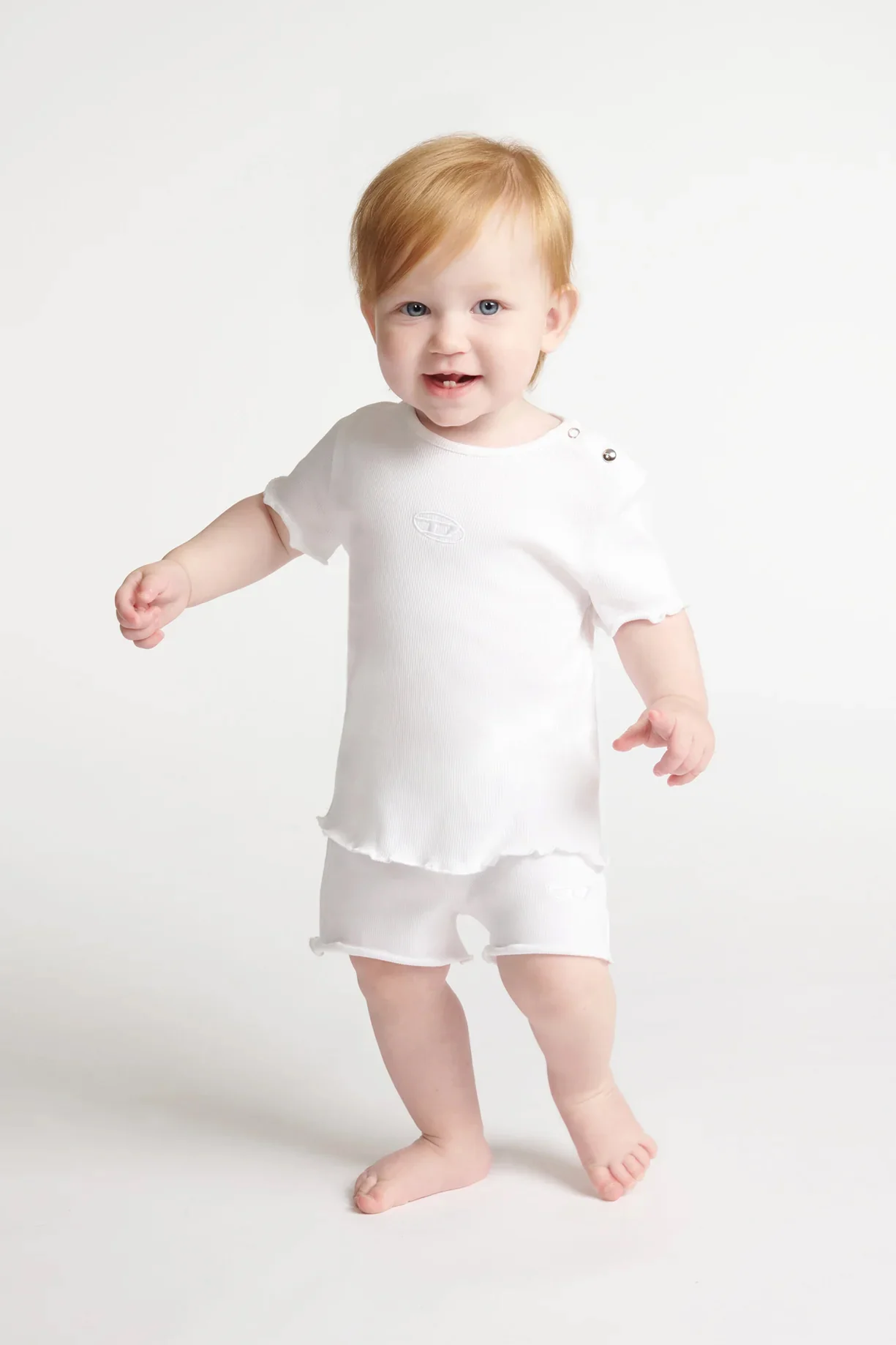 Diesel Kids T-Shirt Bianco con Logo Ricamato e Bottoni per Neonate
